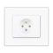 Single socket with safety shutters